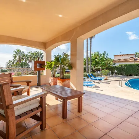 Residencial Planta Baja Vista Mar Apartment *